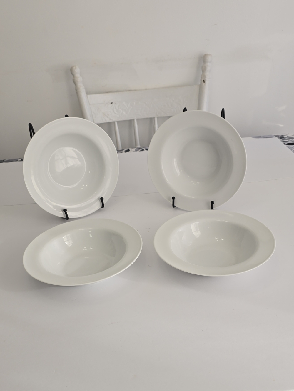 Pier 1 Imports Set Of 4 Luminous White Porcelain Soup Pasta Bowls